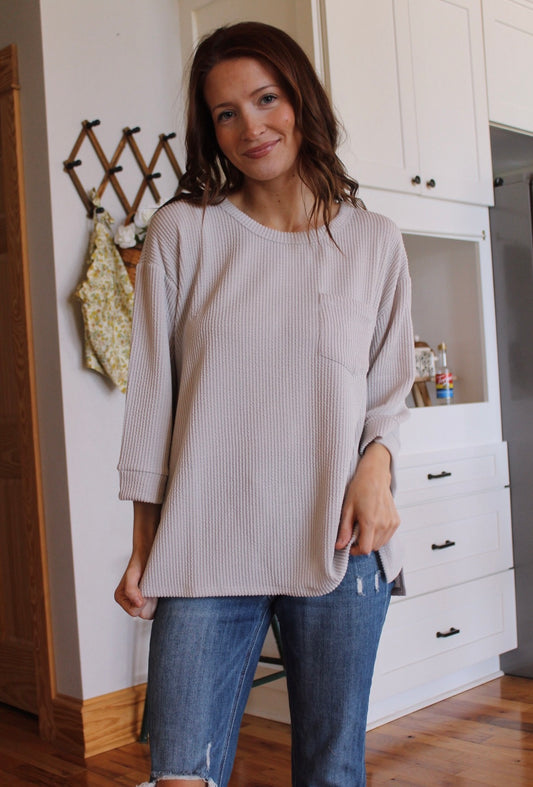 Ribbed 3/4 Sleeve Top- Pearl