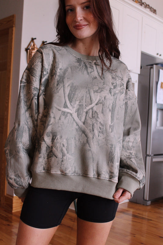 Camo Sweatshirt
